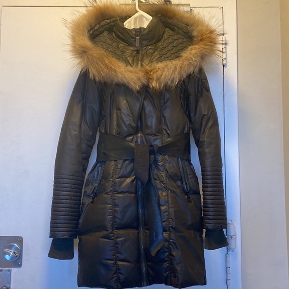 Like new Rudsak jacket . Fits like a true small 💚 - Picture 2 of 5